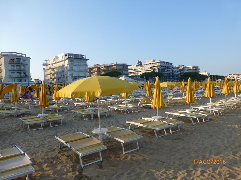 Hotel Madison Lido di Jesolo Exterior foto